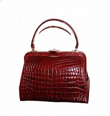 Borsa a mano in pelle di coccodrillo colore bordeaux, anni '50