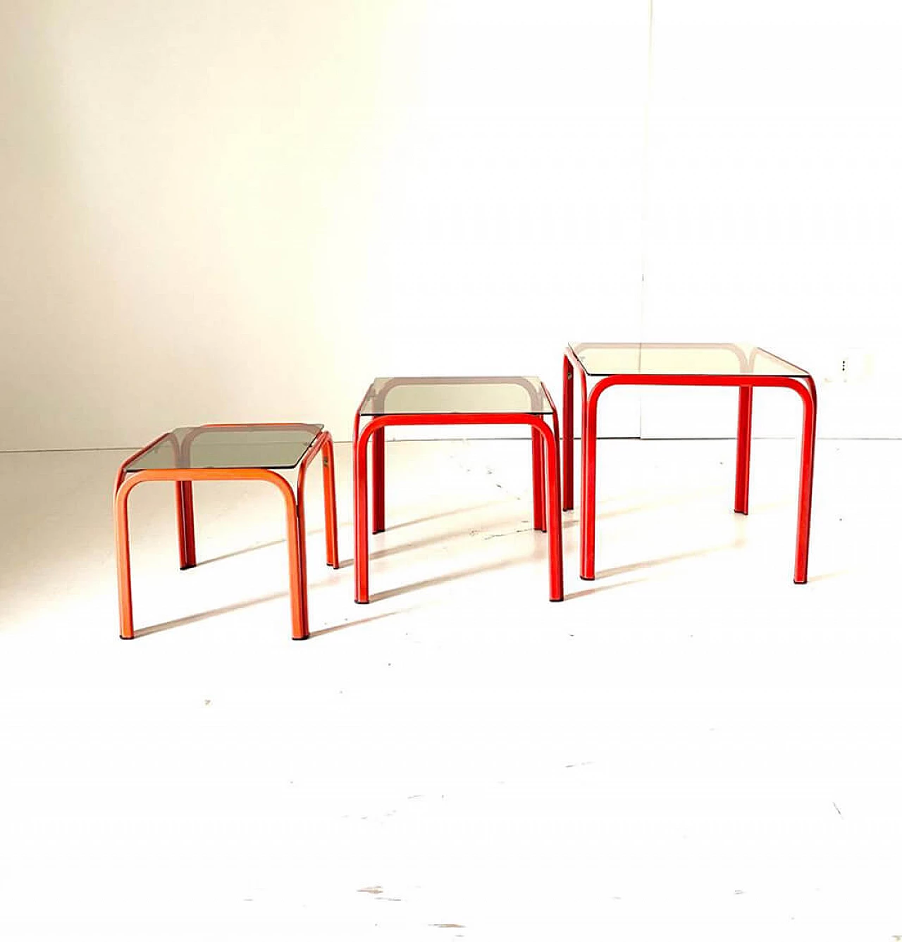 Trio of nesting tables in iron and smoked glass, 1980s 3