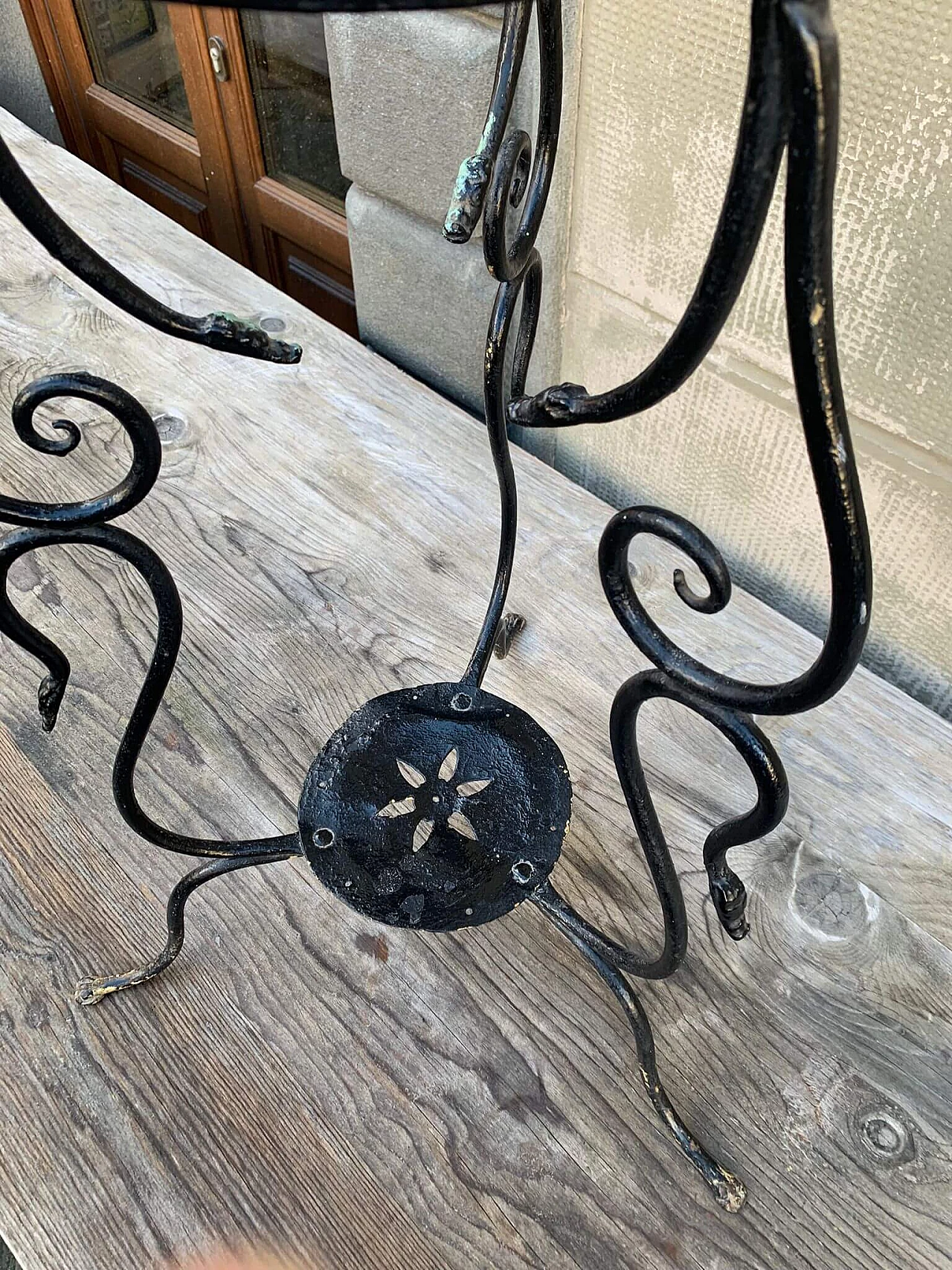 Wrought iron vase stand, 1930s 2