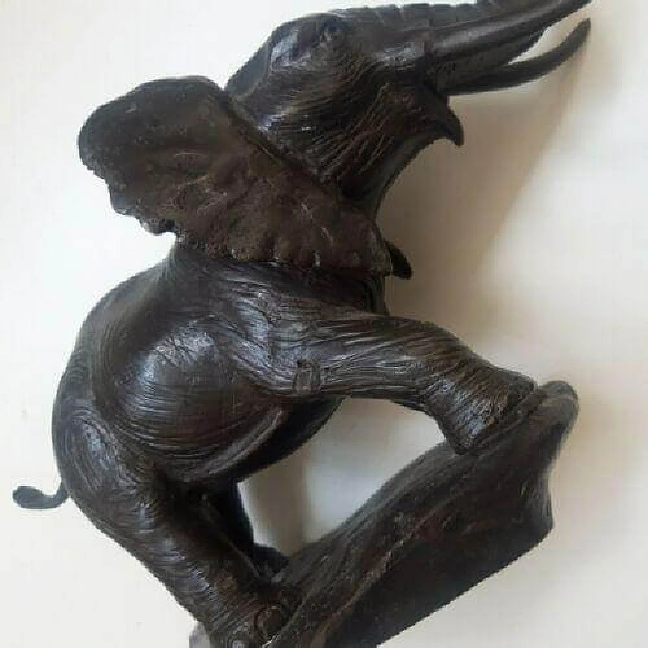 Bronze elephant with flower candlestick, 1970s 10
