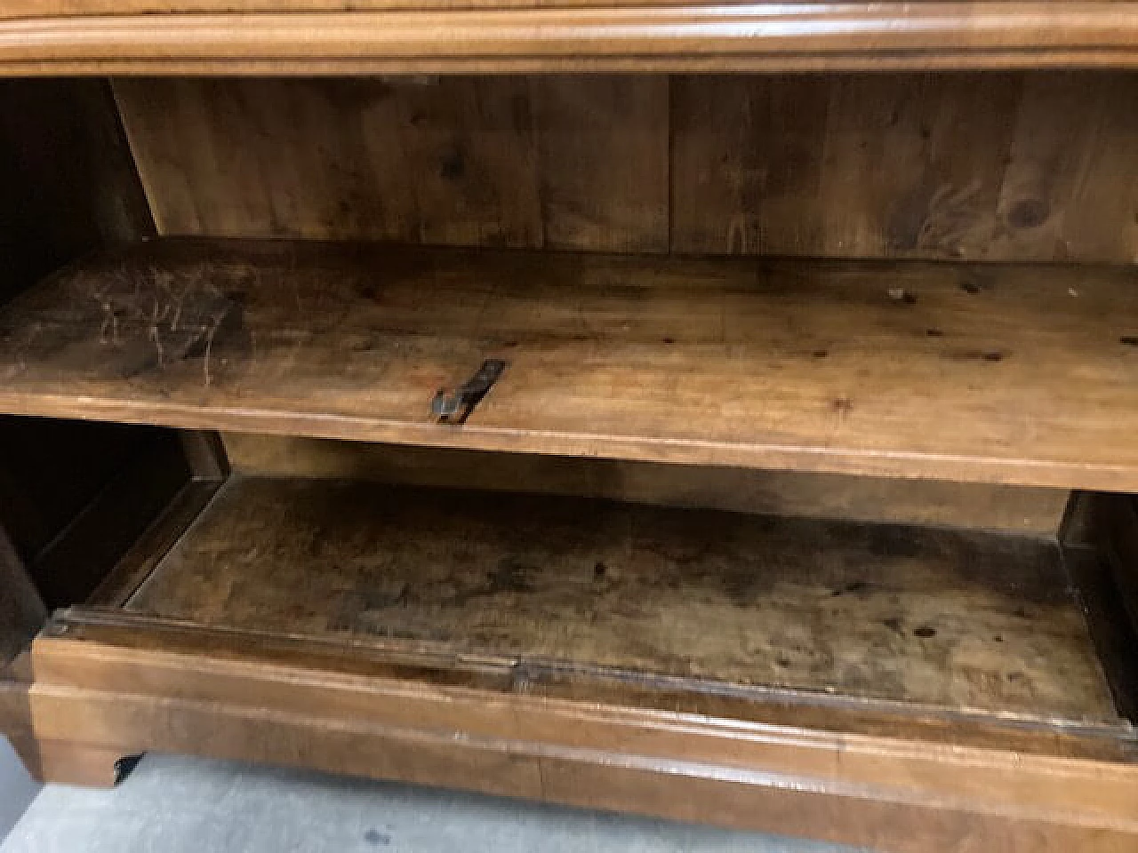 Credenza cappuccina in noce massello, '800 10