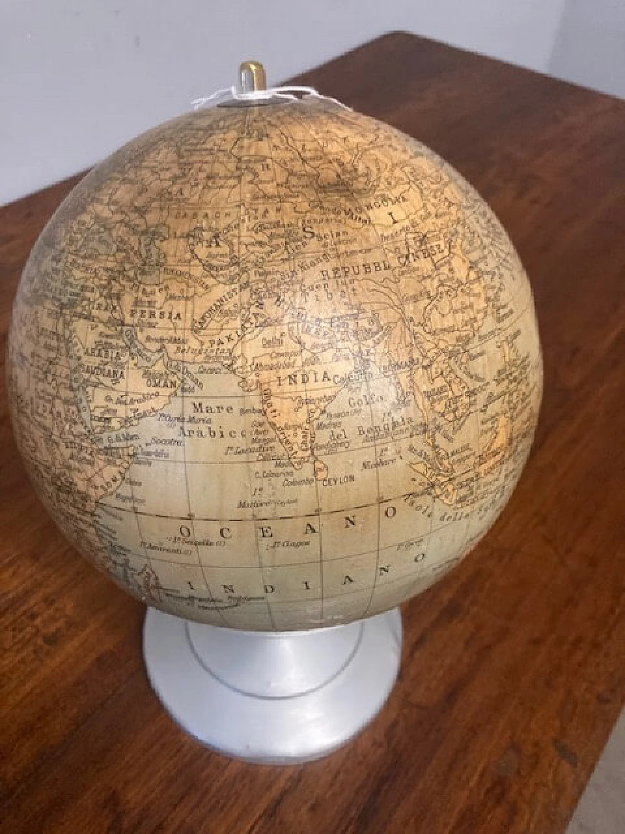Table globe with brushed metal base, 1960s 4