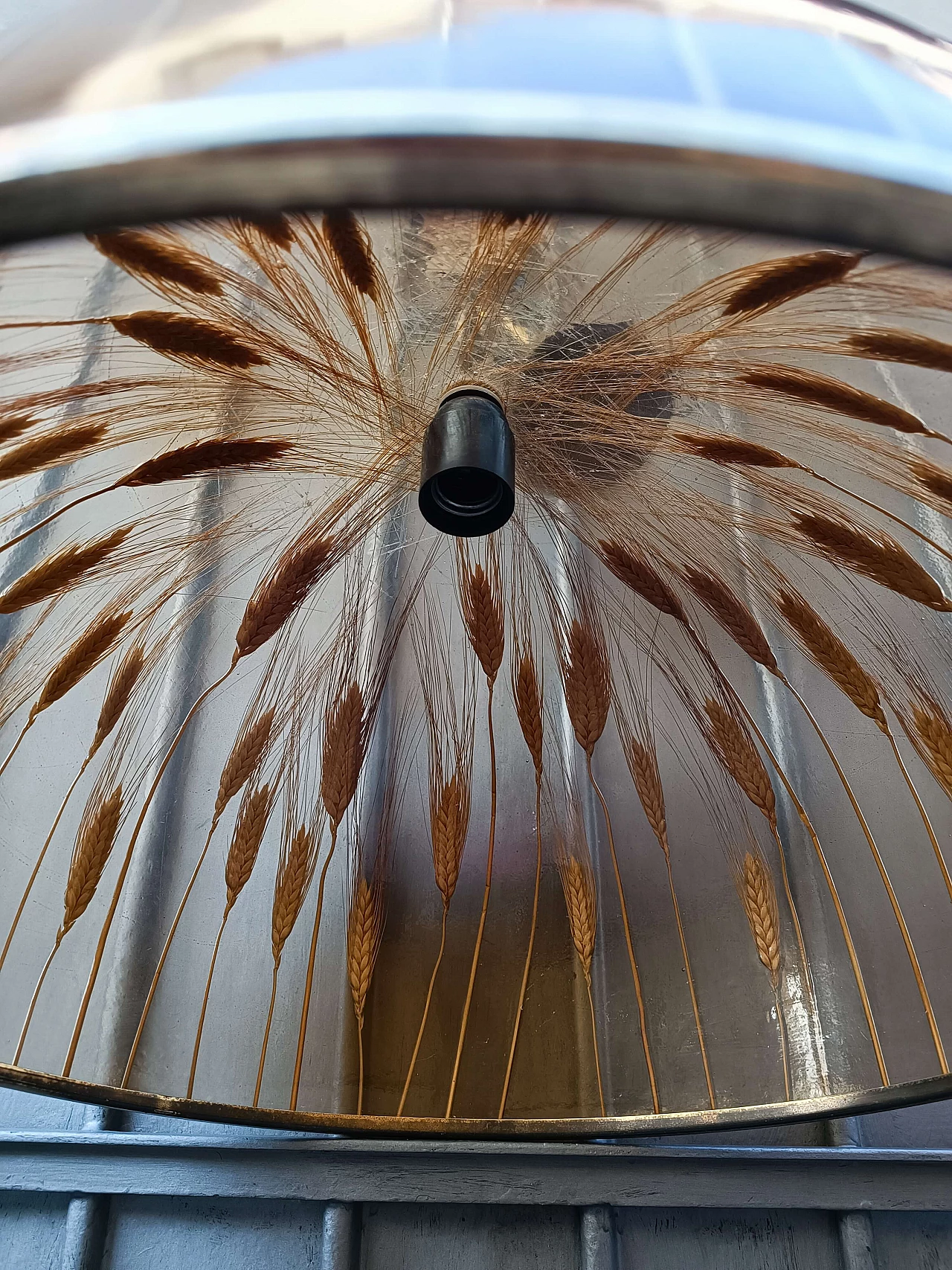 Lampada a sospensione in perspex e ottone, anni '70 3