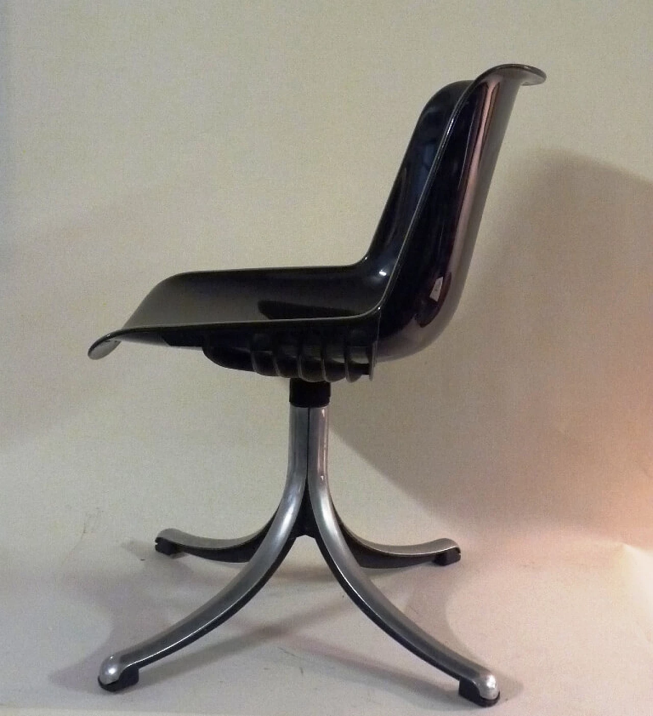 Modus chair by Osvaldo Borsani for Tecno, 1970s 4