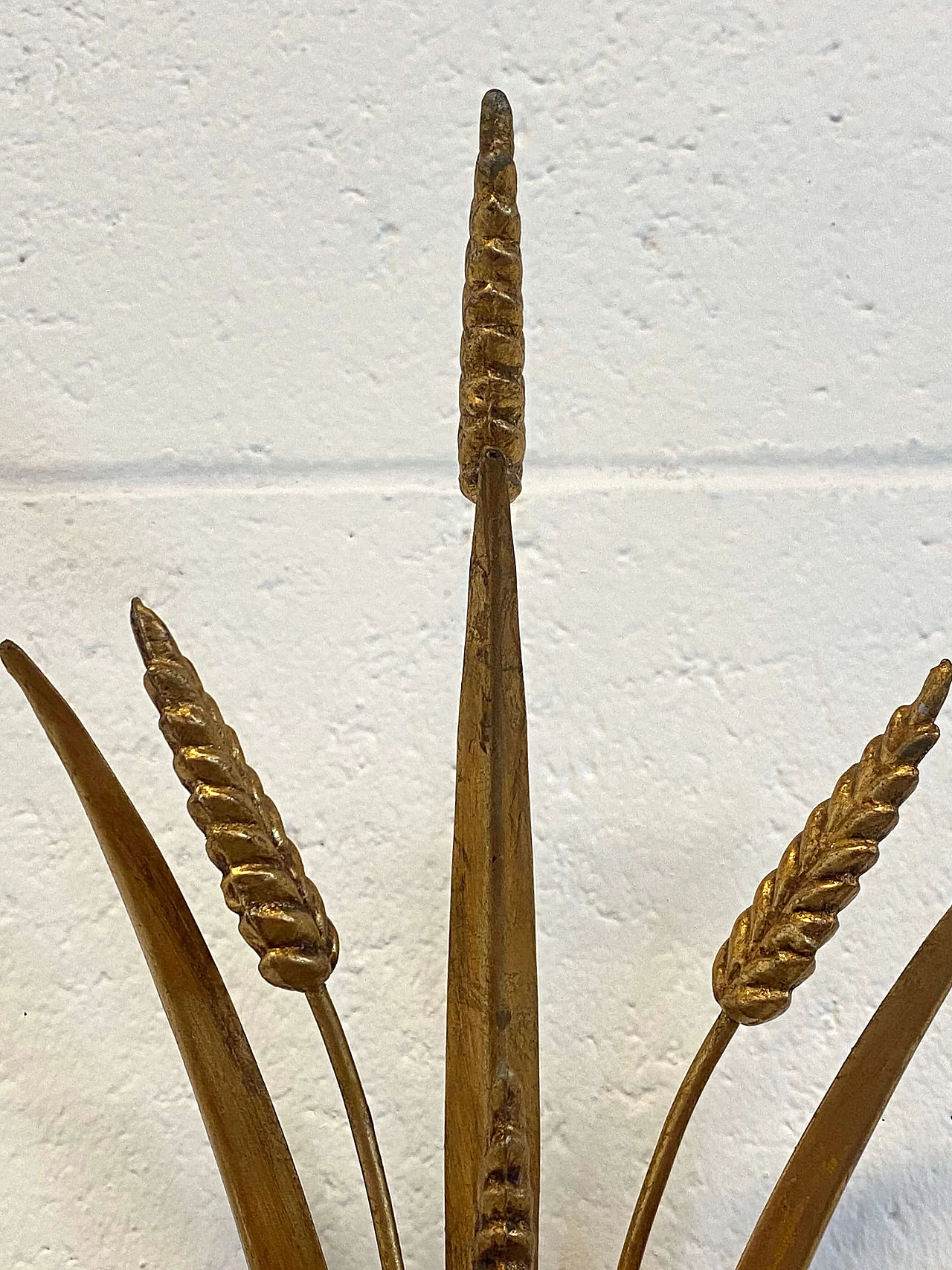 Pair of gilded iron bunch of wheat ears wall lights, 1960s 11
