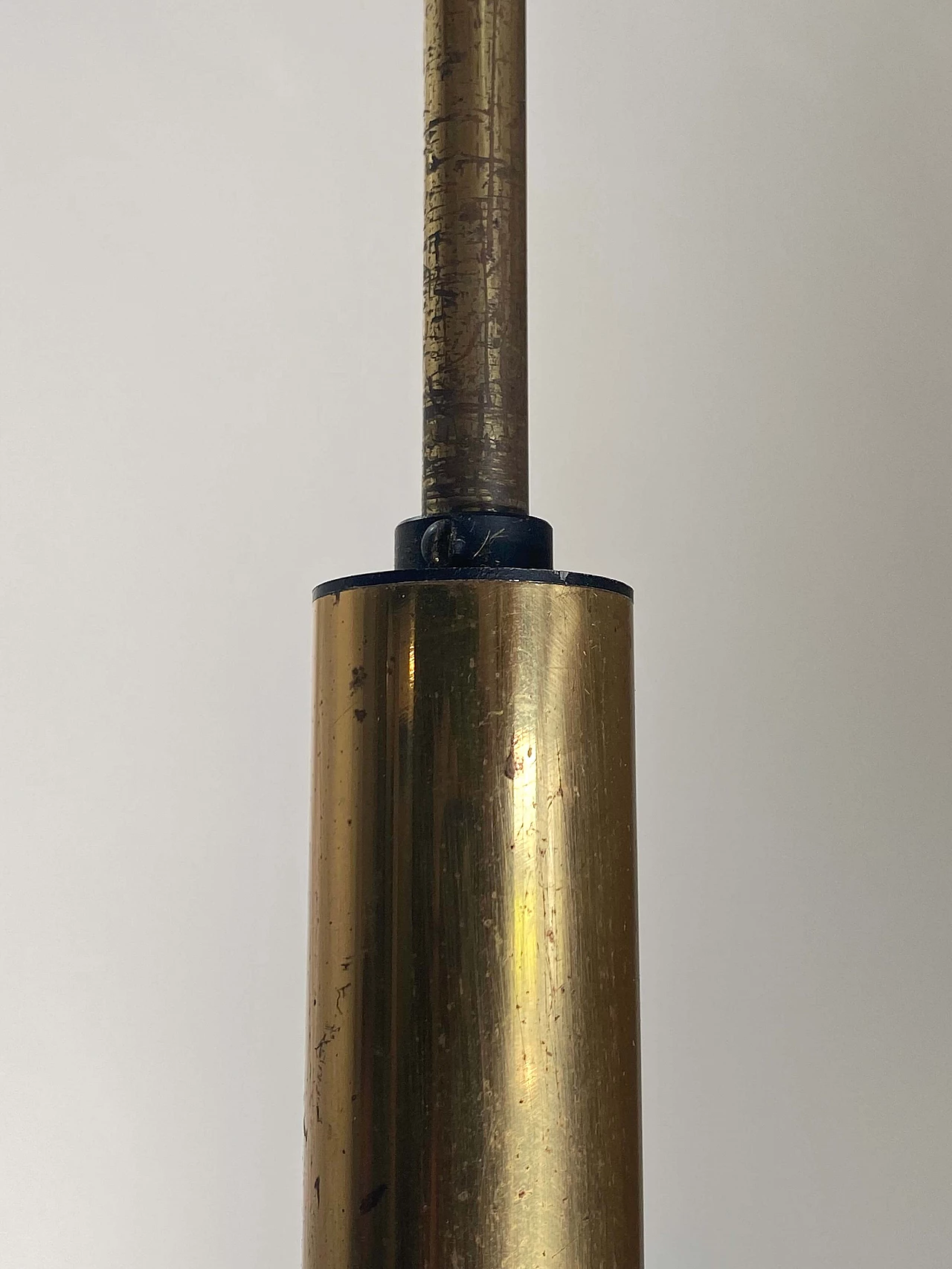 Opaline glass chandelier with brass frame and black lacquered metal by Stilnovo, 1950s 2