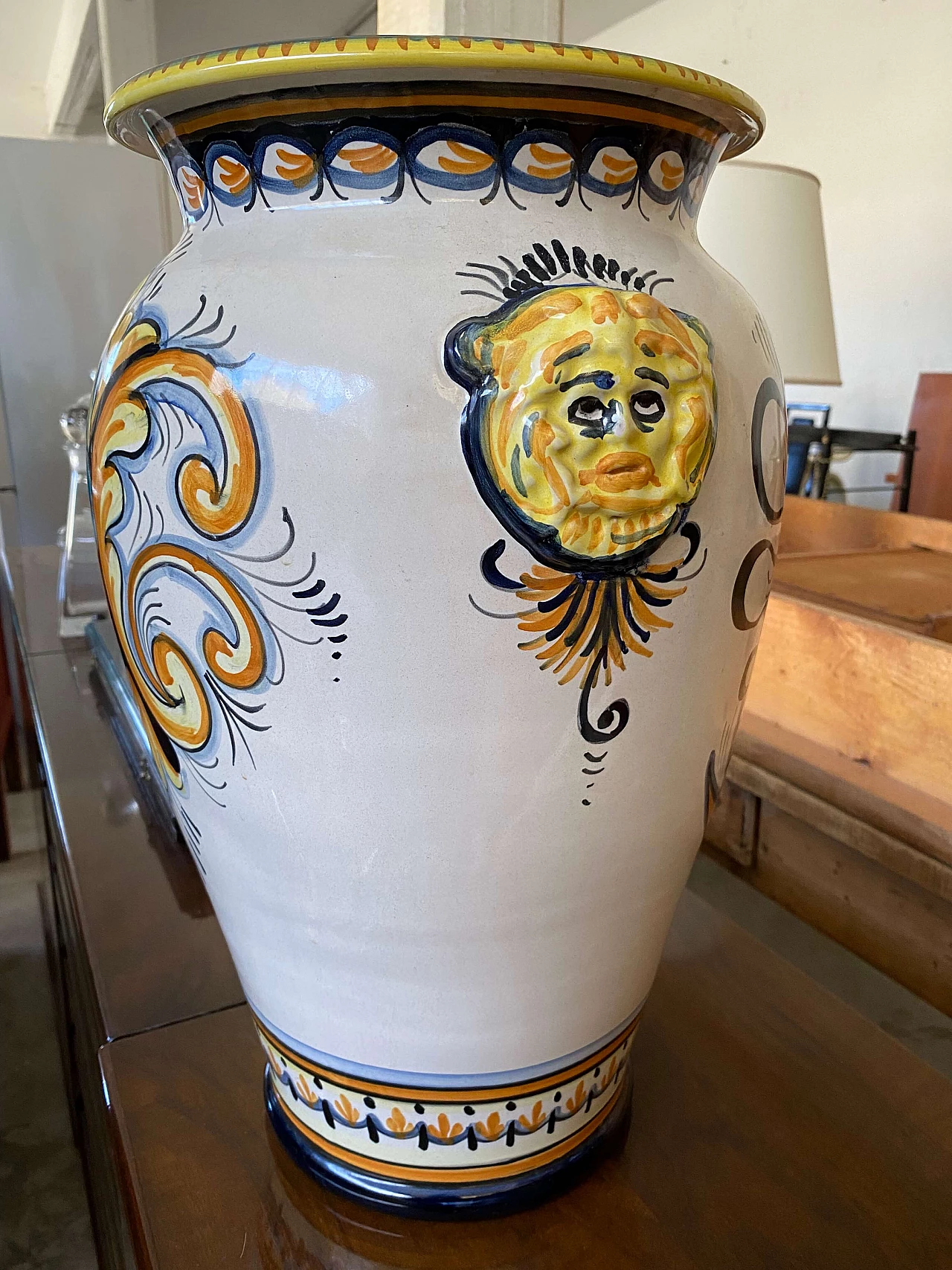 Portaombrelli in ceramica di Ascoli Piceno dipinta a mano 2