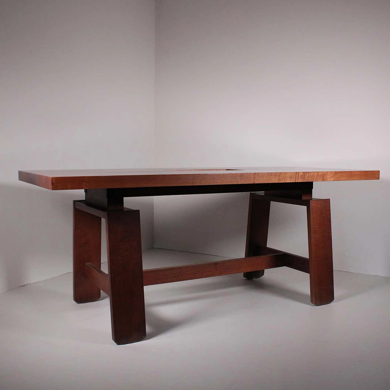 Tavolo da pranzo 611 in legno di Silvio Coppola per Bernini, anni '60 4