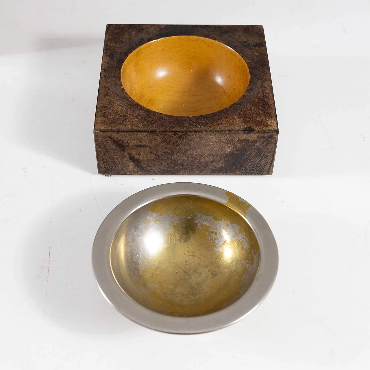 Parchment and brass ice holder and ashtray by Aldo Tura, 1960s 6