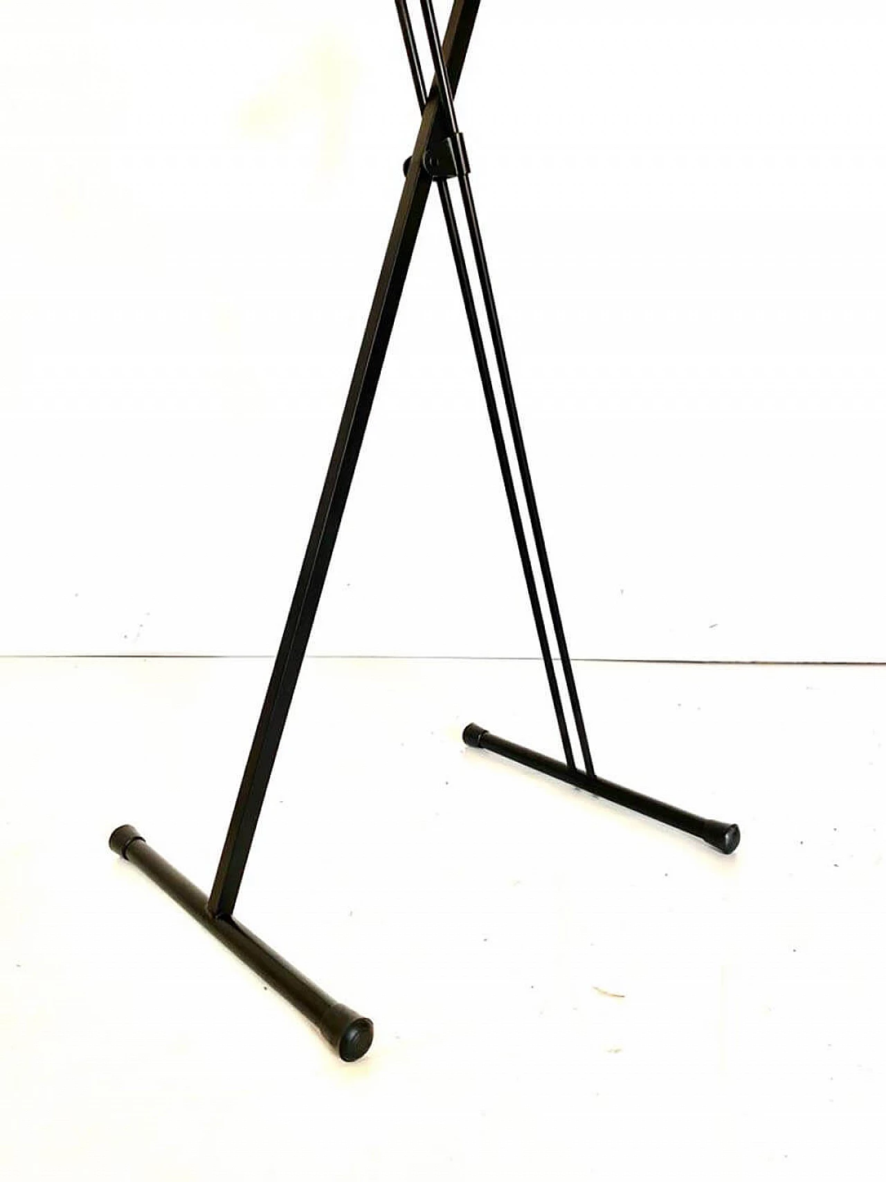 Valet in iron, brass and beech by Fratelli Reguitti, 1950s 16