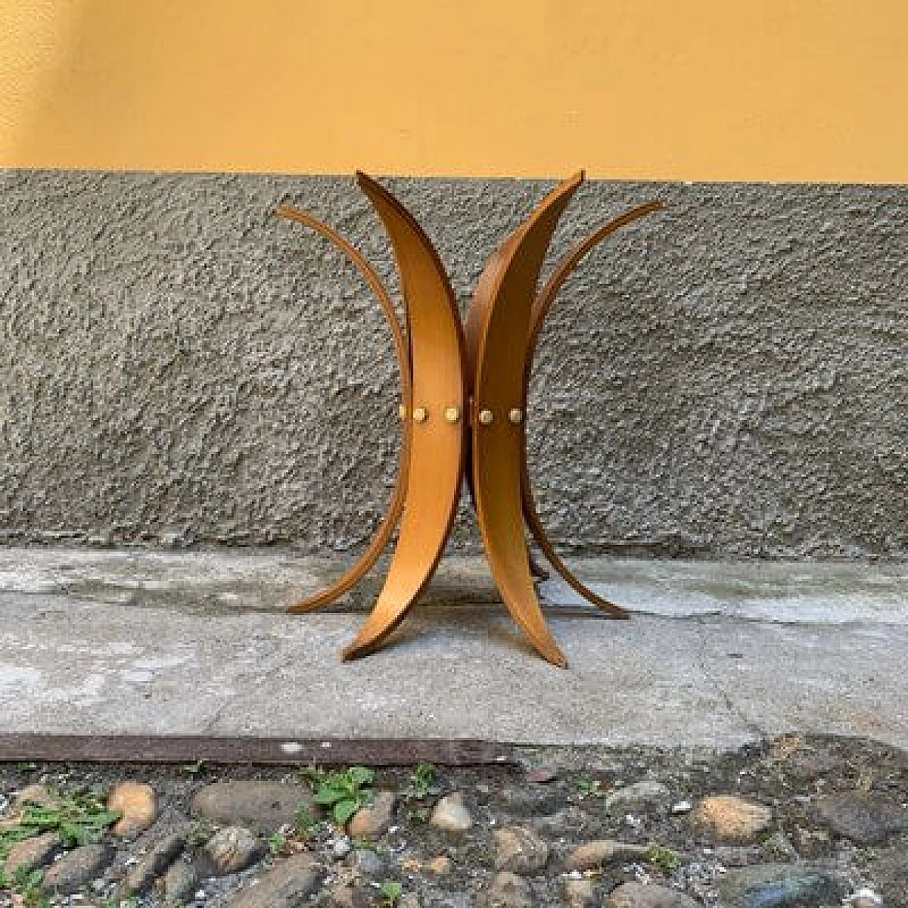 Curved wood support, 1950s 4