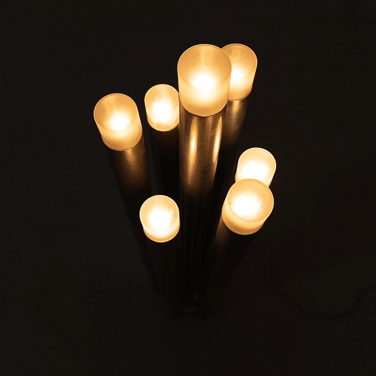 Lampada da terra a sette luci in metallo cromato e vetro satinato, anni '70 9