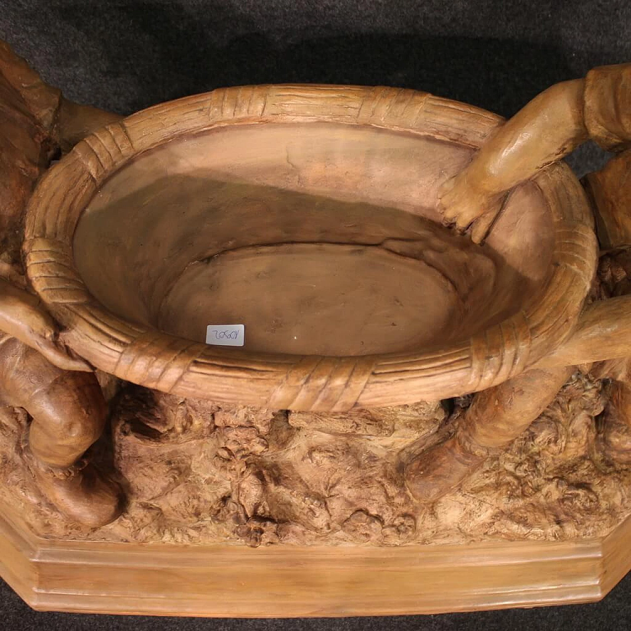 Scultura in terracotta di vaso e bambini di Goldscheider Wien 12