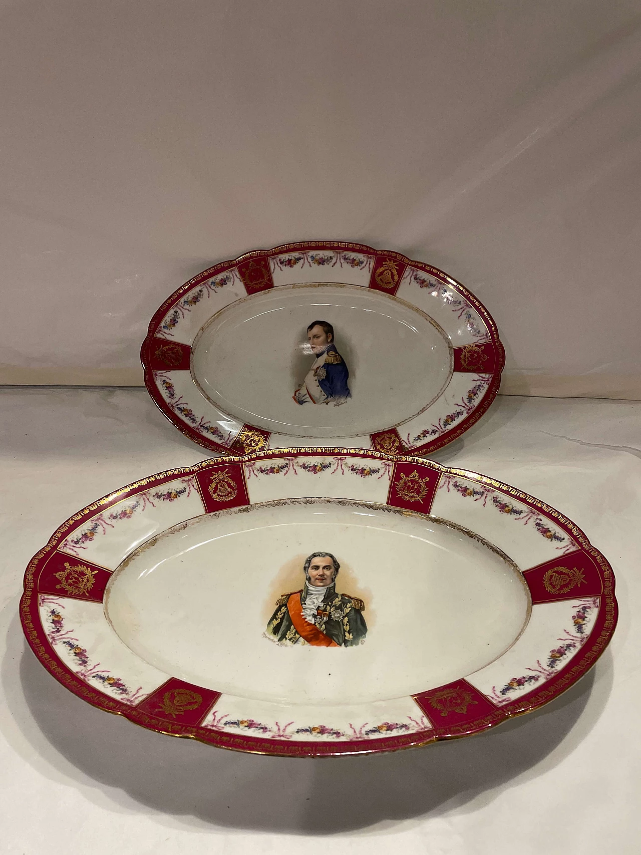 Pair of porcelain plates with portrait of Napoleon by KPM 2