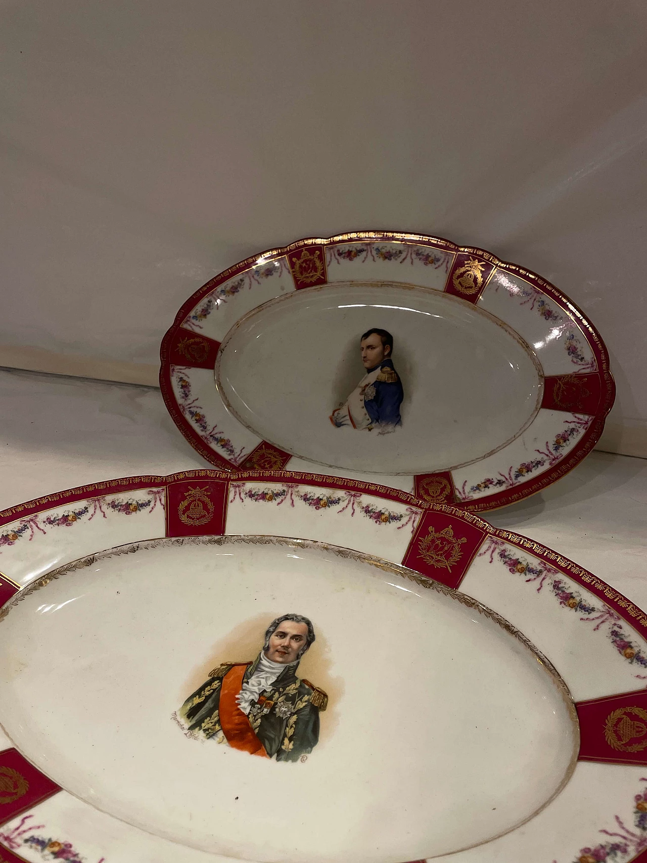 Pair of porcelain plates with portrait of Napoleon by KPM 3