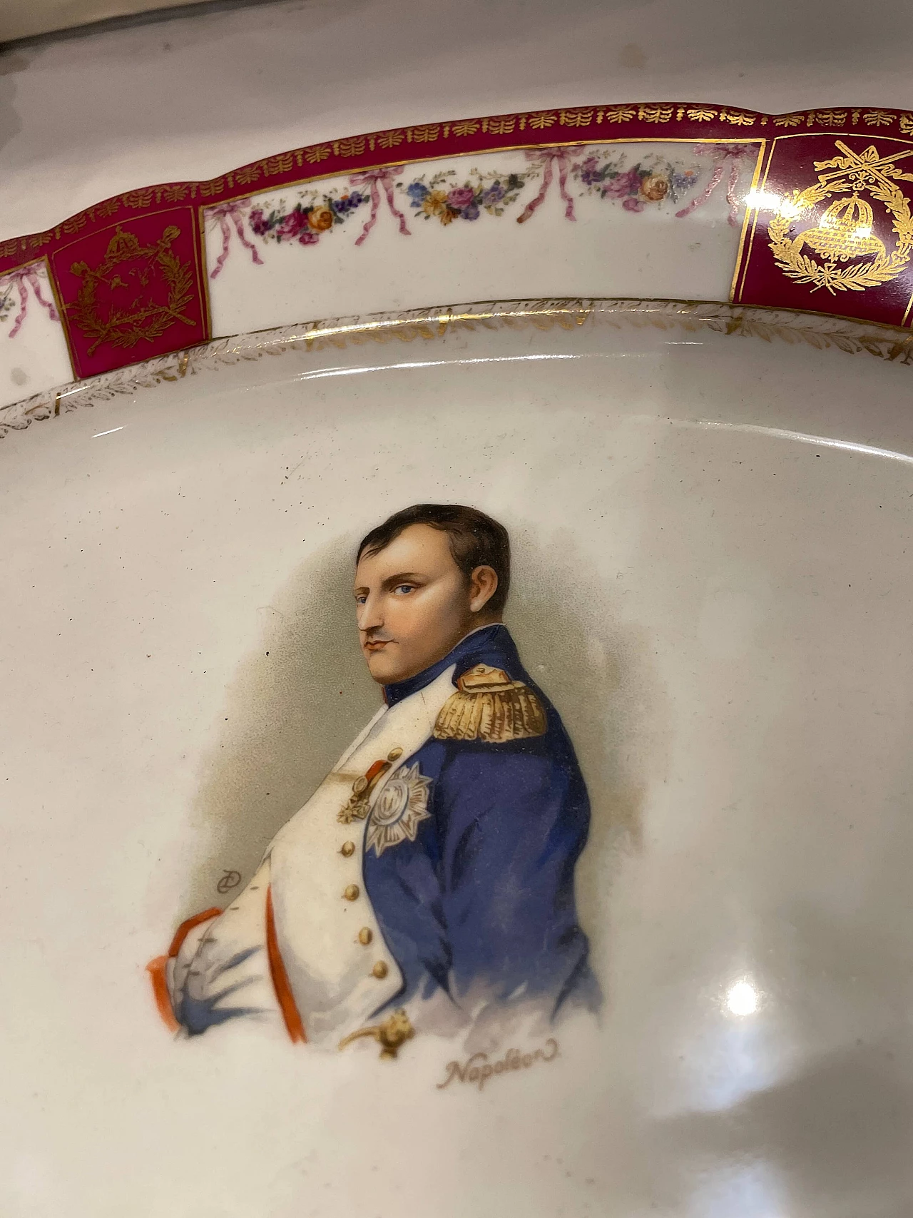 Pair of porcelain plates with portrait of Napoleon by KPM 9
