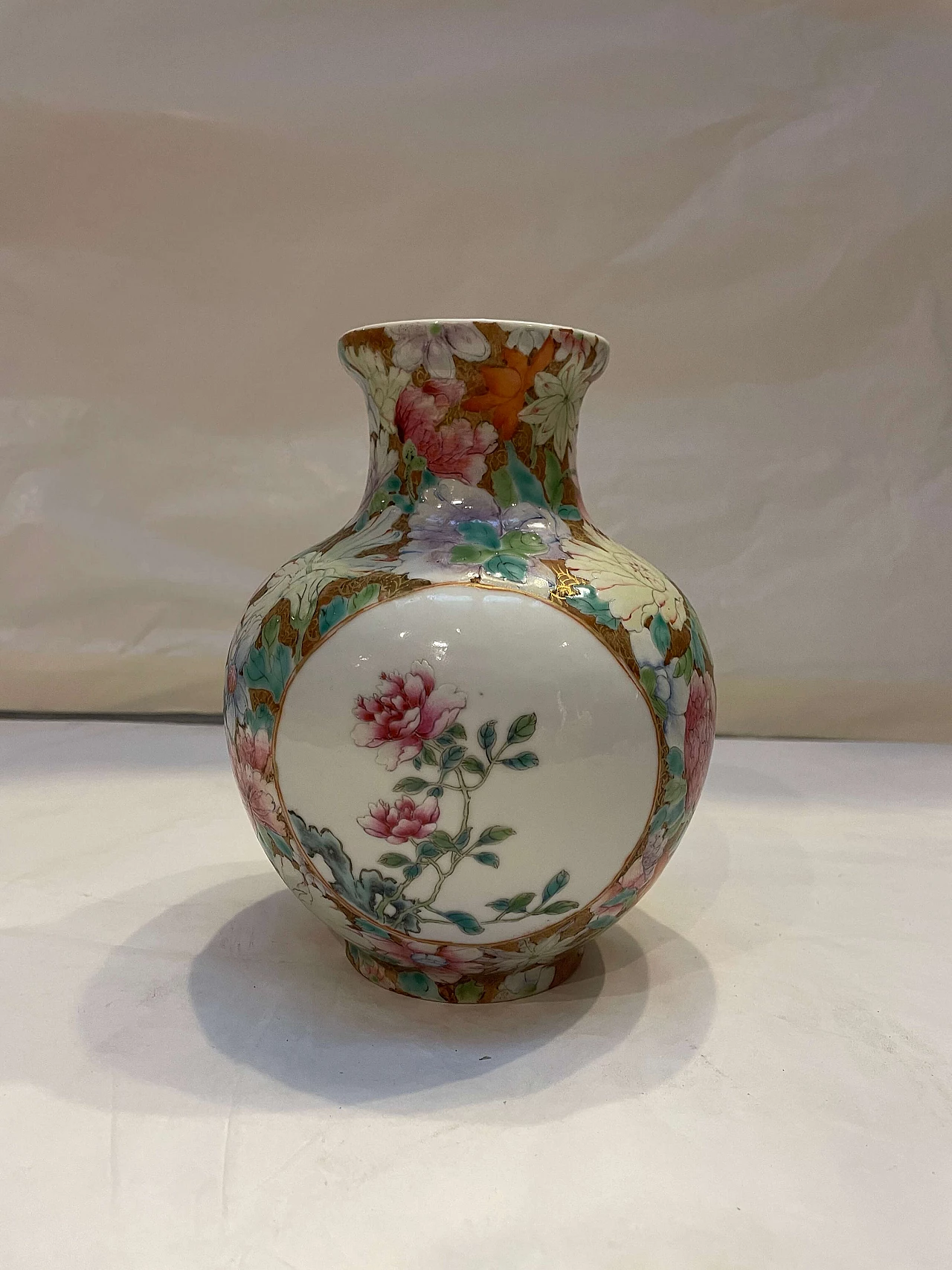 Qianlong glazed ceramic vase, 1770 1
