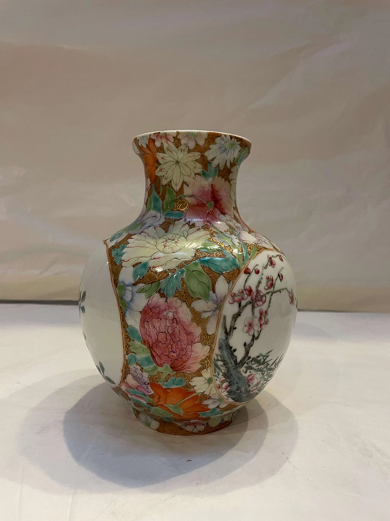 Qianlong glazed ceramic vase, 1770 2