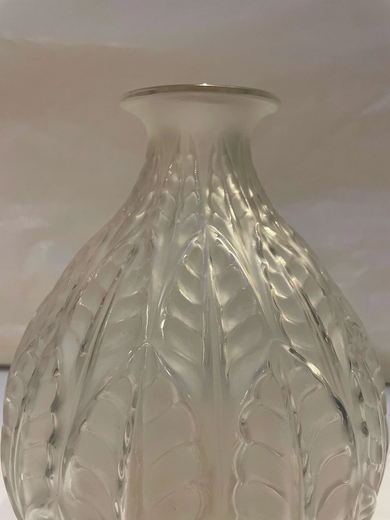 Malesherbes vase in clear glass by Rene Lalique, 1927 4