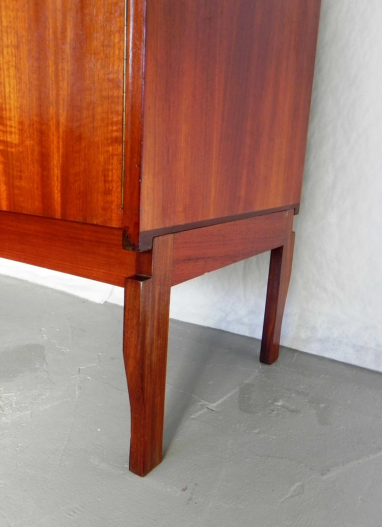 Mahogany-covered plywood modular sideboard, 1960s 12