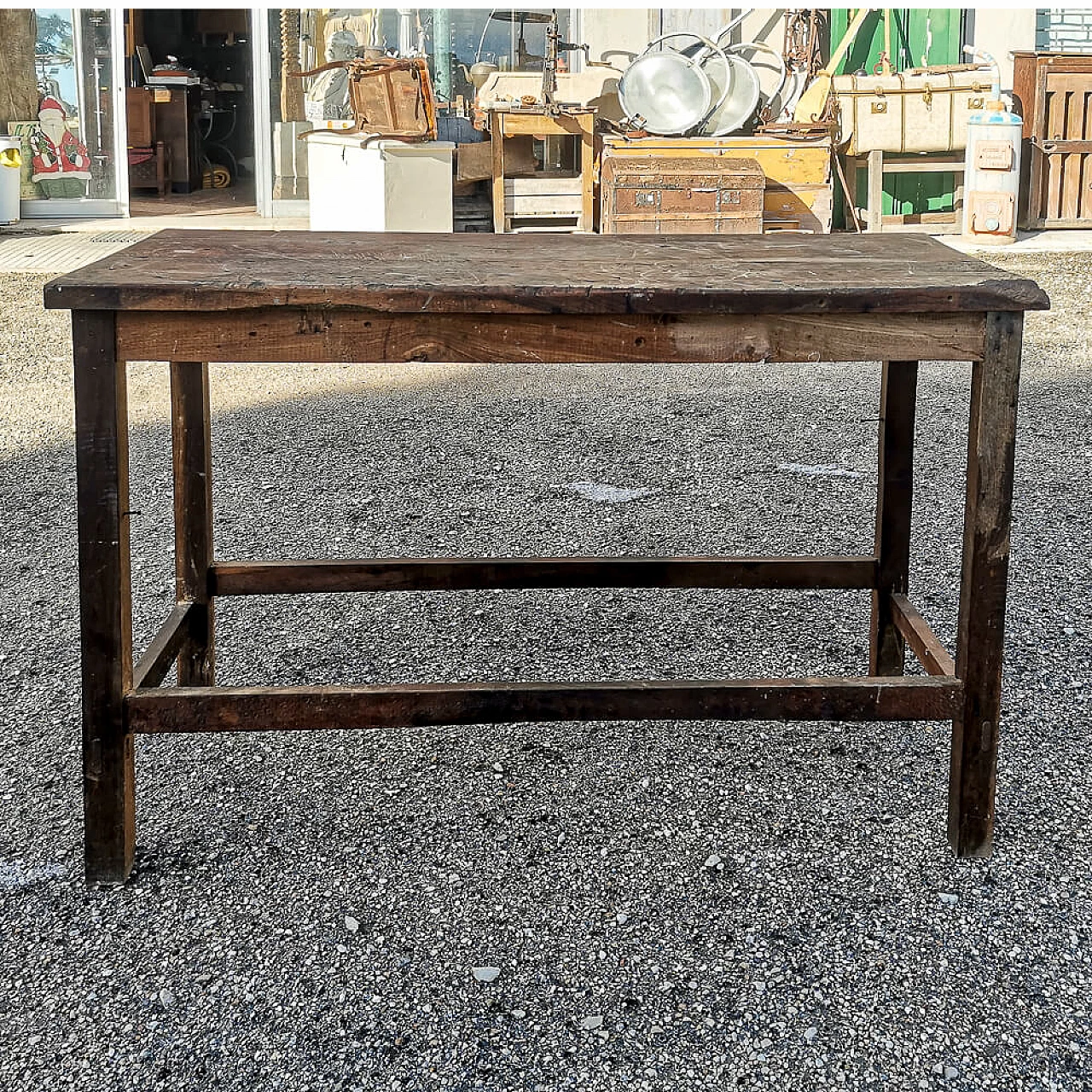 Solid oak table, early 20th century 1