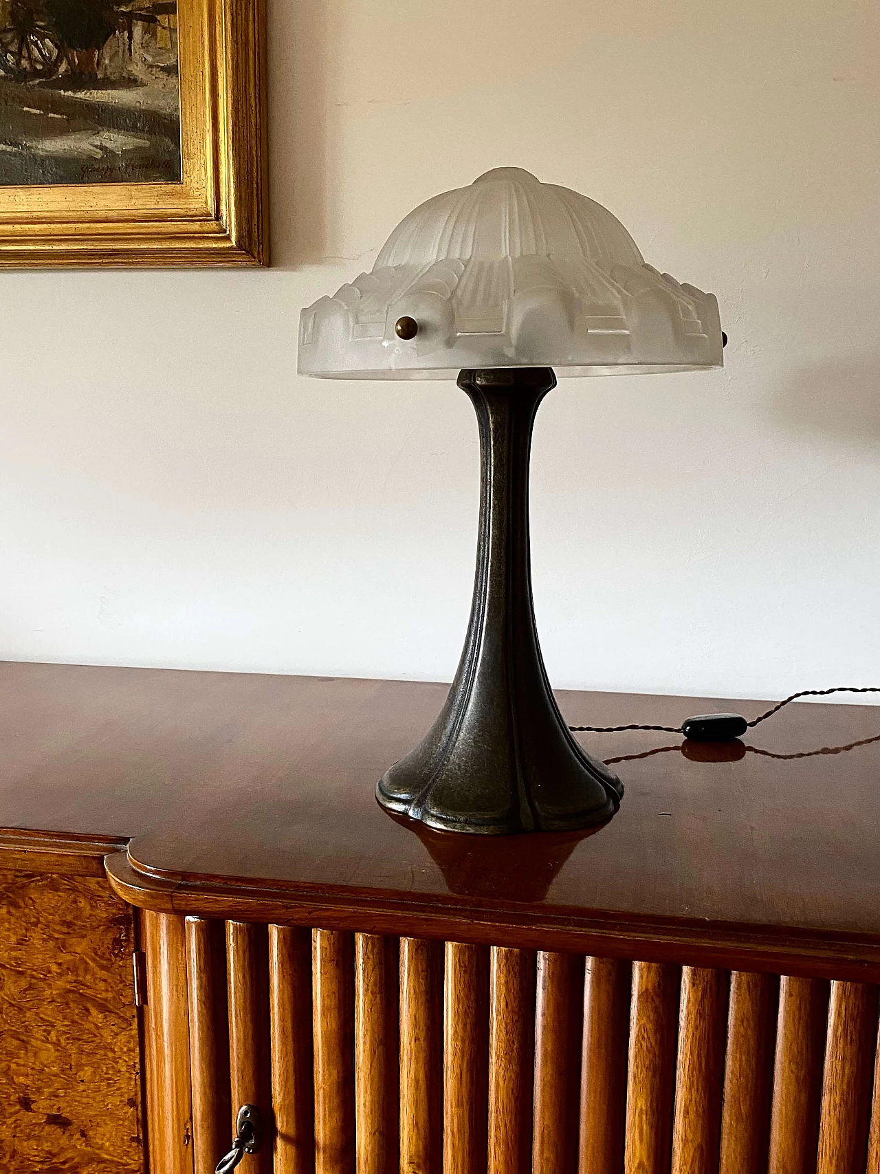 Lampada da tavolo Art Déco francese in bronzo e vetro, anni '30 3
