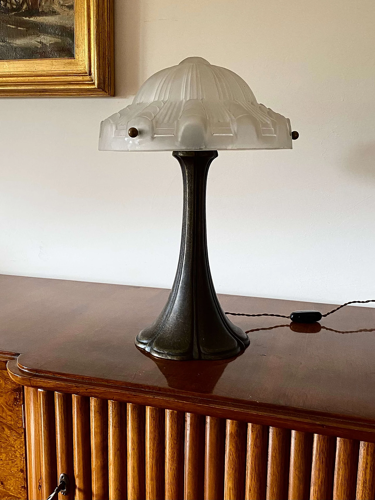 Lampada da tavolo Art Déco francese in bronzo e vetro, anni '30 4