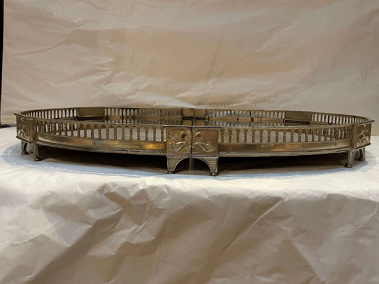 Centrotavola francese in metallo argentato e specchio, fine '700 4