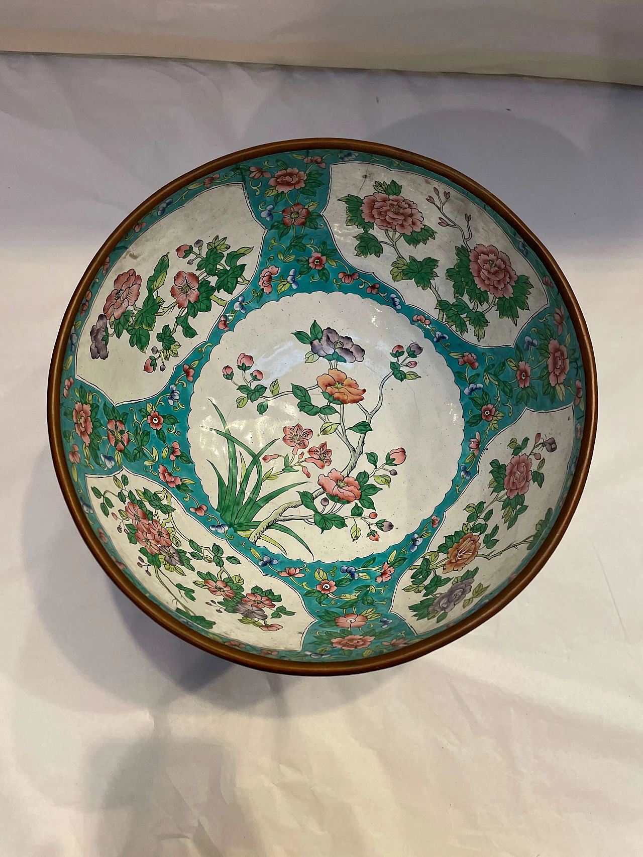 Cachepot cinese con supporto in legno intarsiato, circa 1800 6