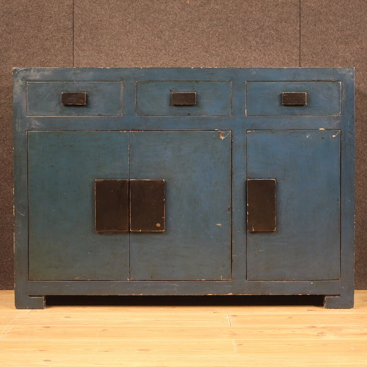 Chinese blue lacquered exotic wood sideboard, 1980s 2