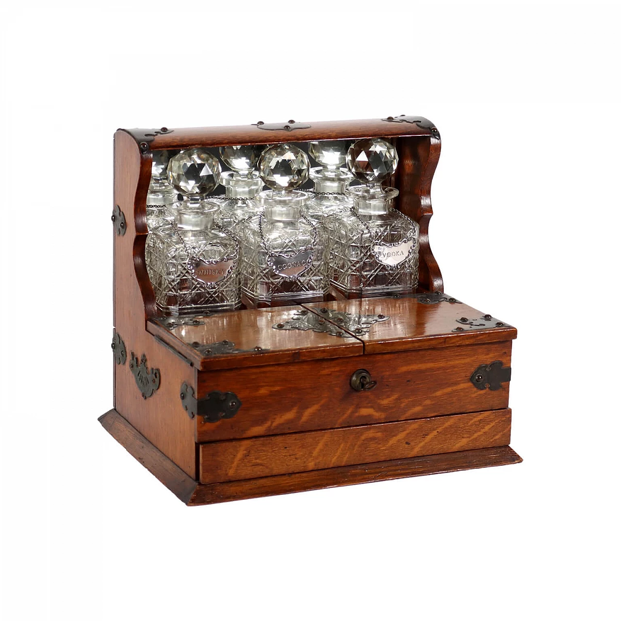 Liquor box with crystal glasses and bottles 1