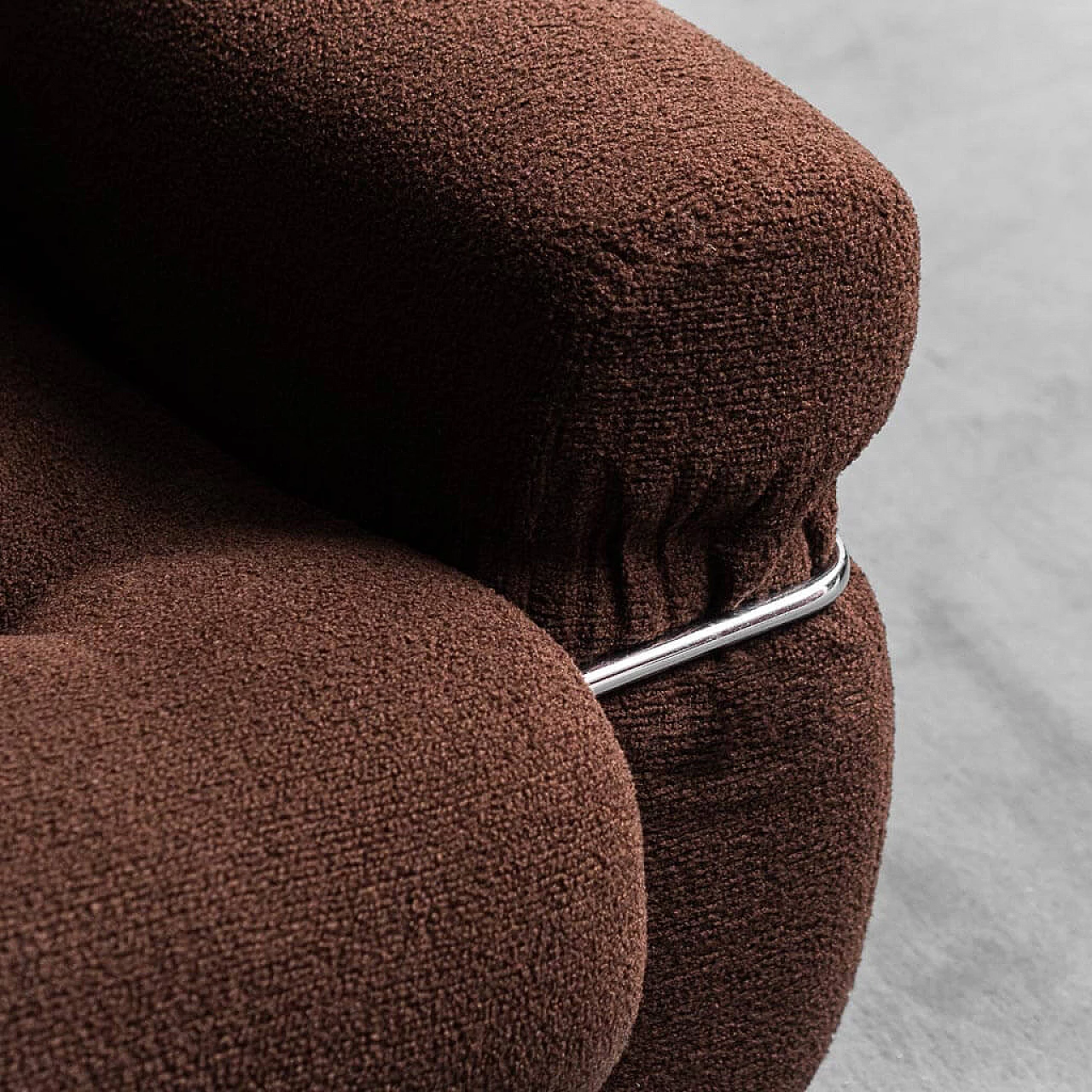 Pair of brown fabric and tubular metal armchairs, 1970s 11