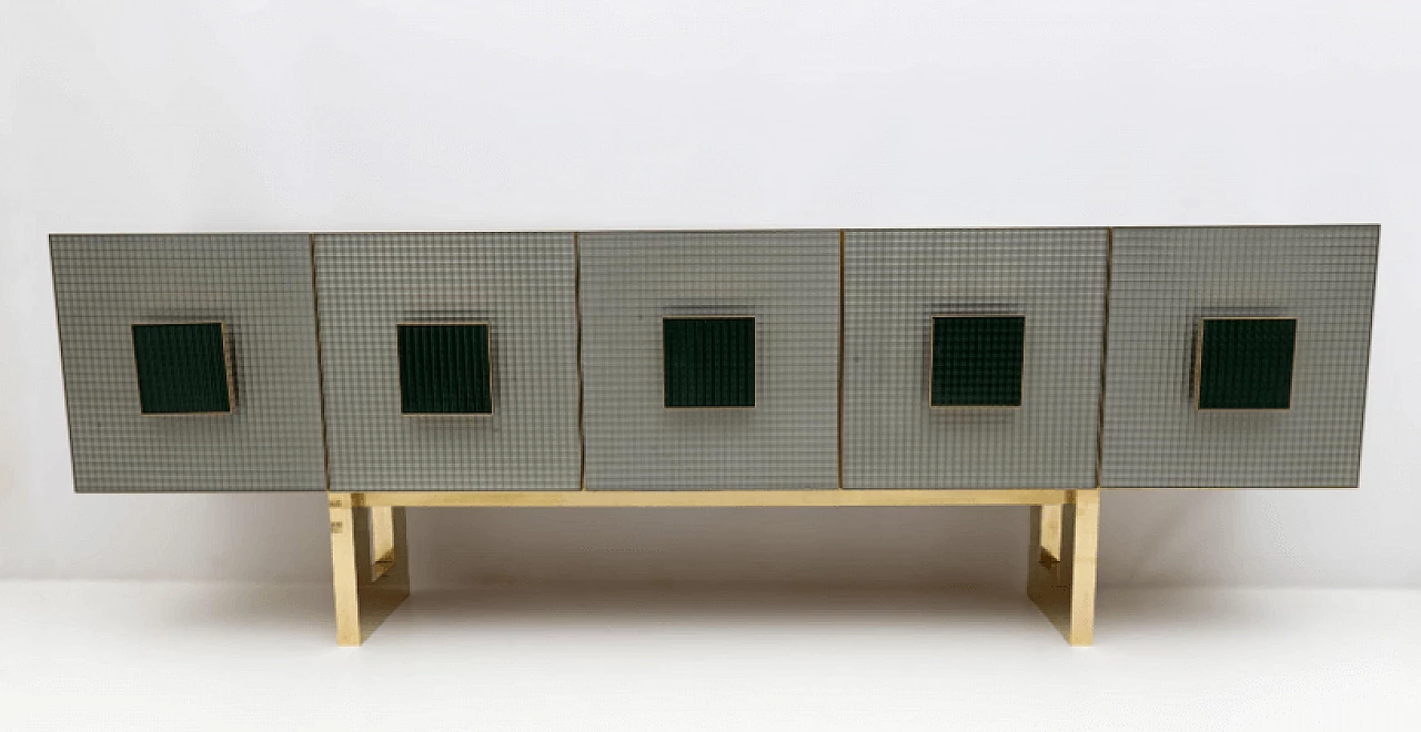 Credenza in vetro colorato e ottone, anni '80 3