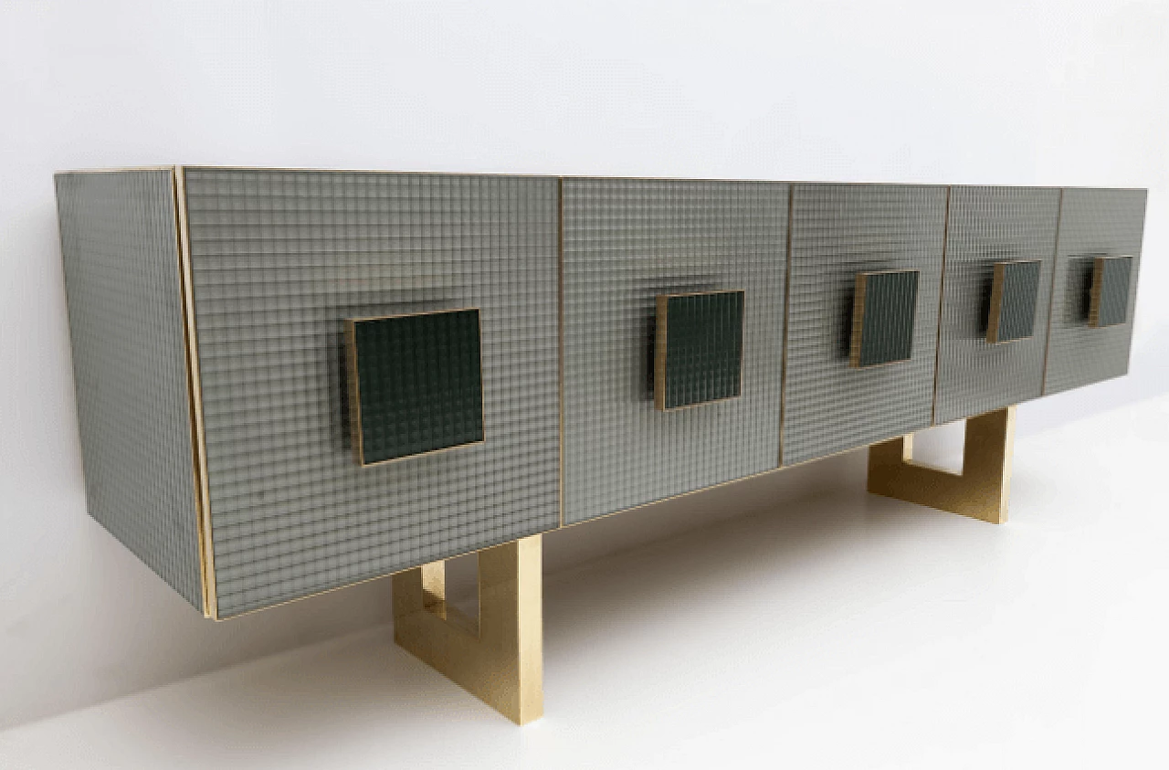 Credenza in vetro colorato e ottone, anni '80 7