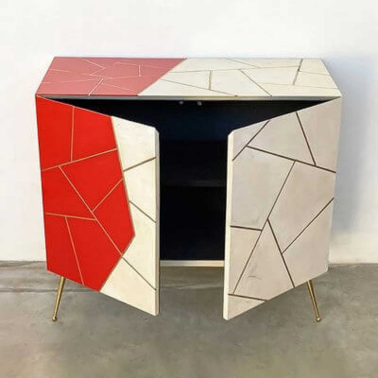 Two-door wooden cabinet with red Murano glass mosaic and natural parchment, 1980s 5