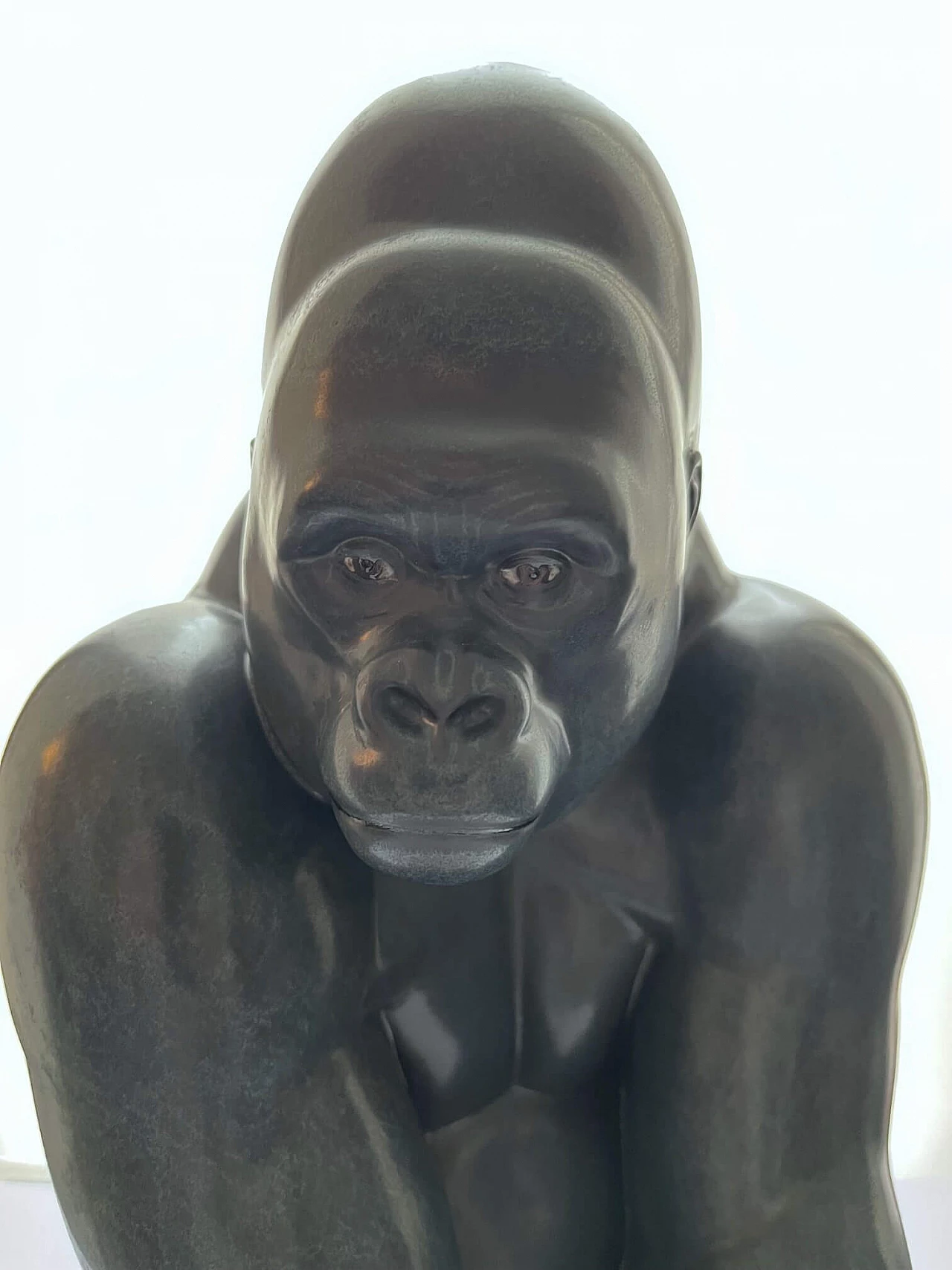 Scultura gorilla in gres di Marco Antonio Noguerón per Lladró, anni 2000 6