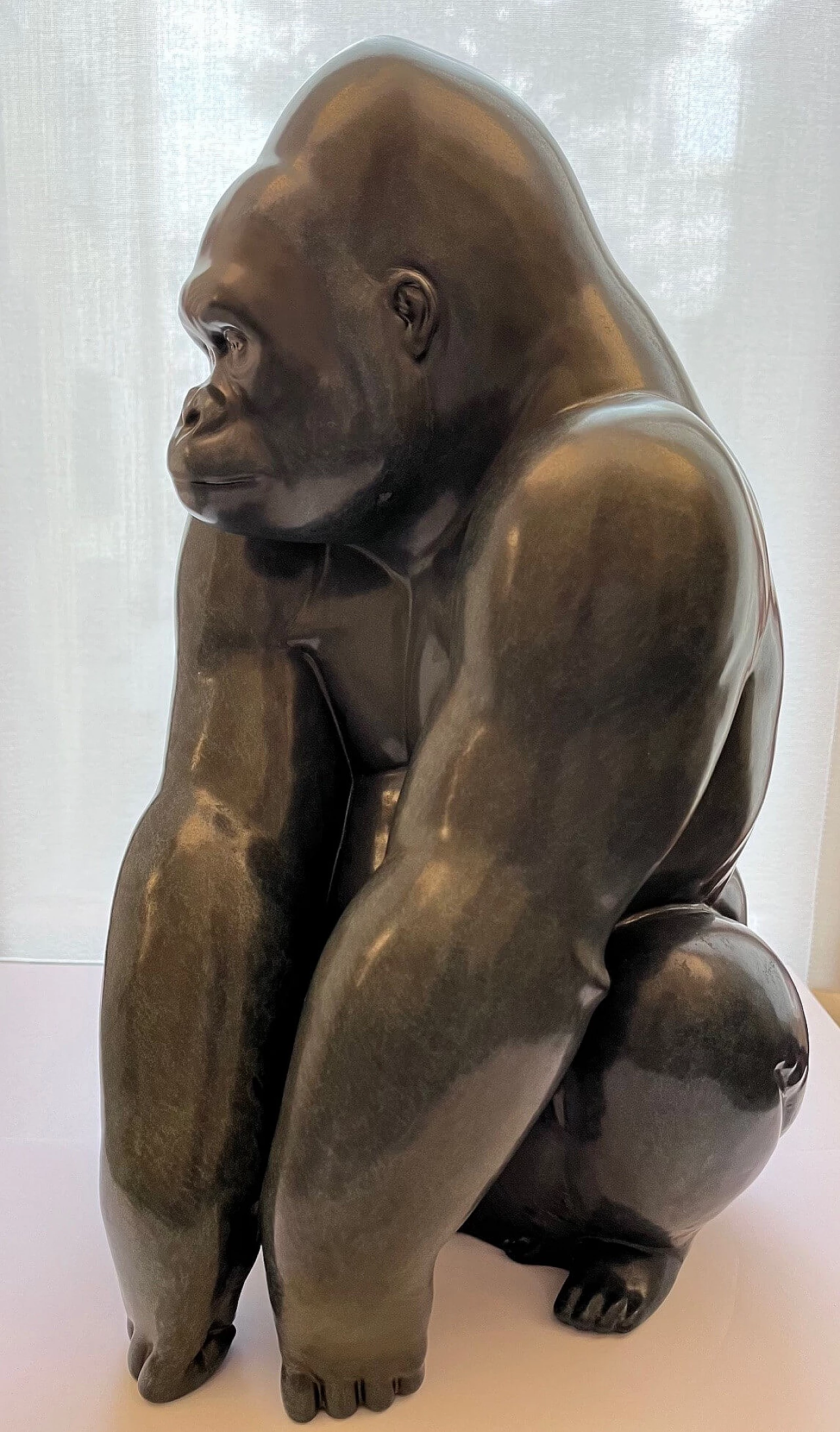 Scultura gorilla in gres di Marco Antonio Noguerón per Lladró, anni 2000 9