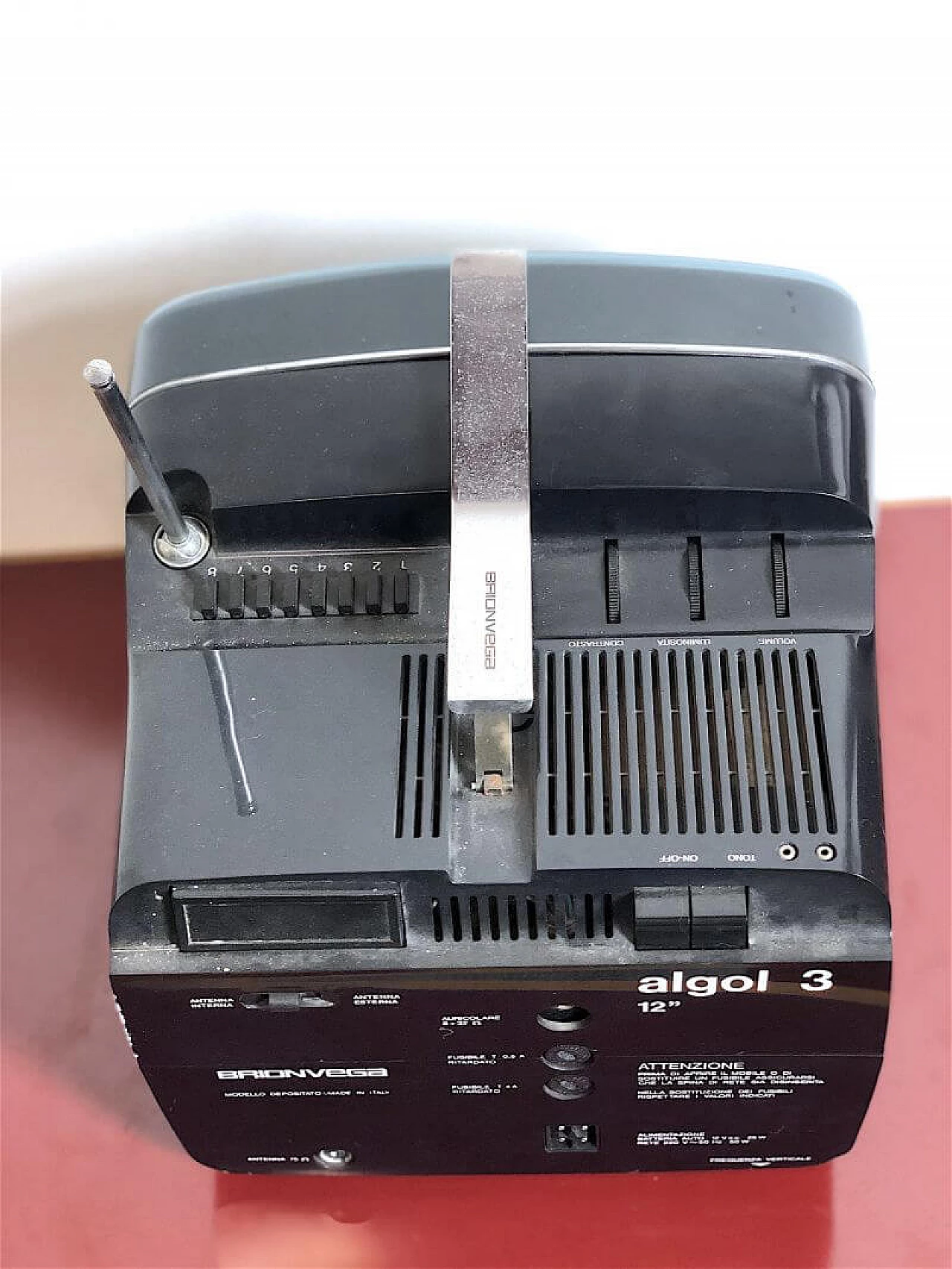 ALGOL 3 BRIONVEGA television set by Marco Zanuso & Richard Sapper, 1960s 4