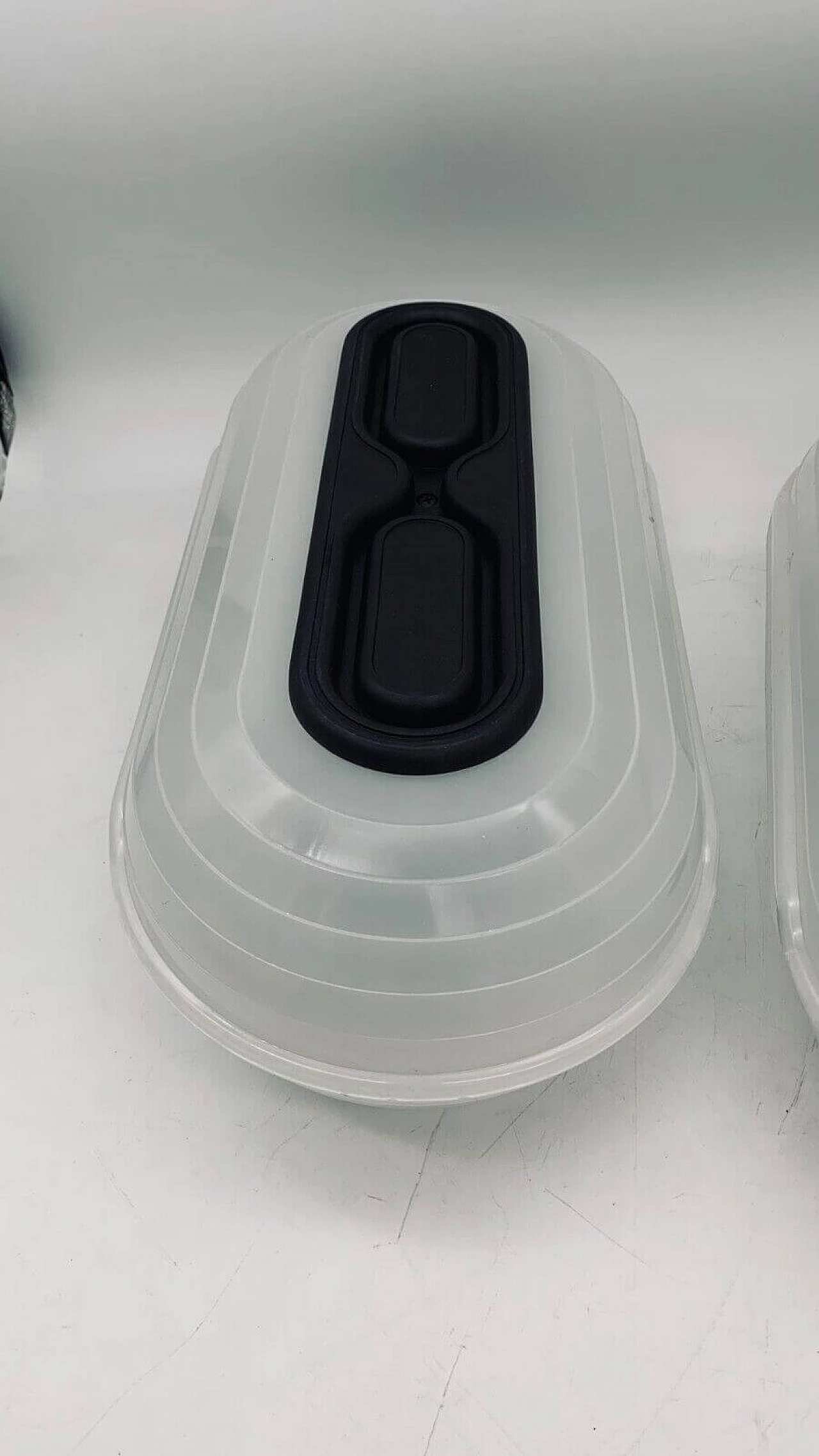 Coppia di applique Clissi di Arteluce, anni '70 3