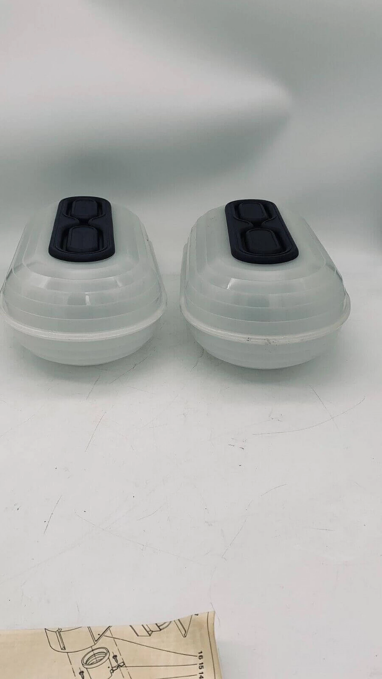 Coppia di applique Clissi di Arteluce, anni '70 4