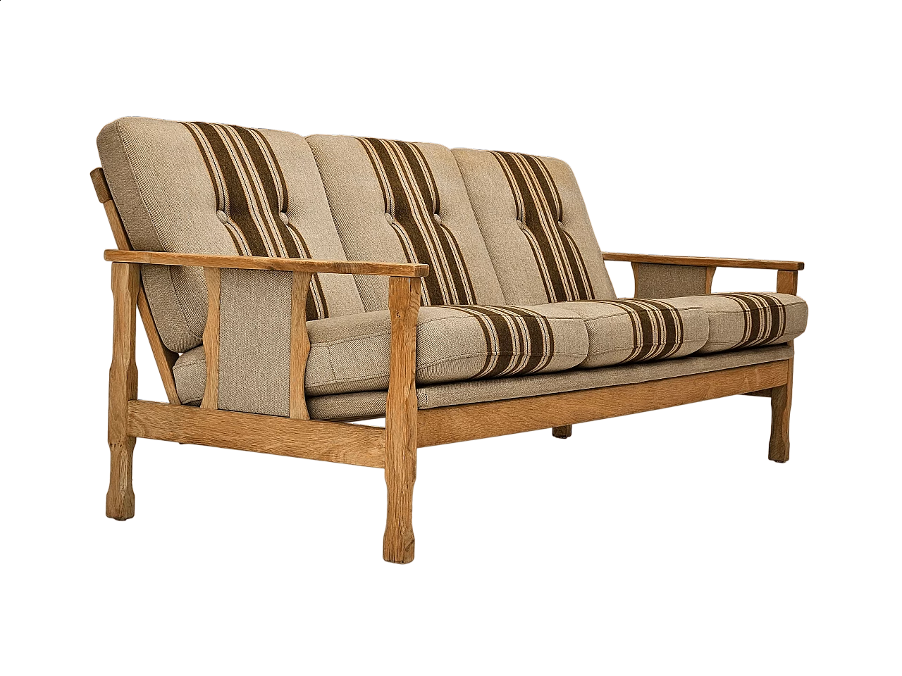 Danish three-seater sofa in wool and oak, 1970s 19