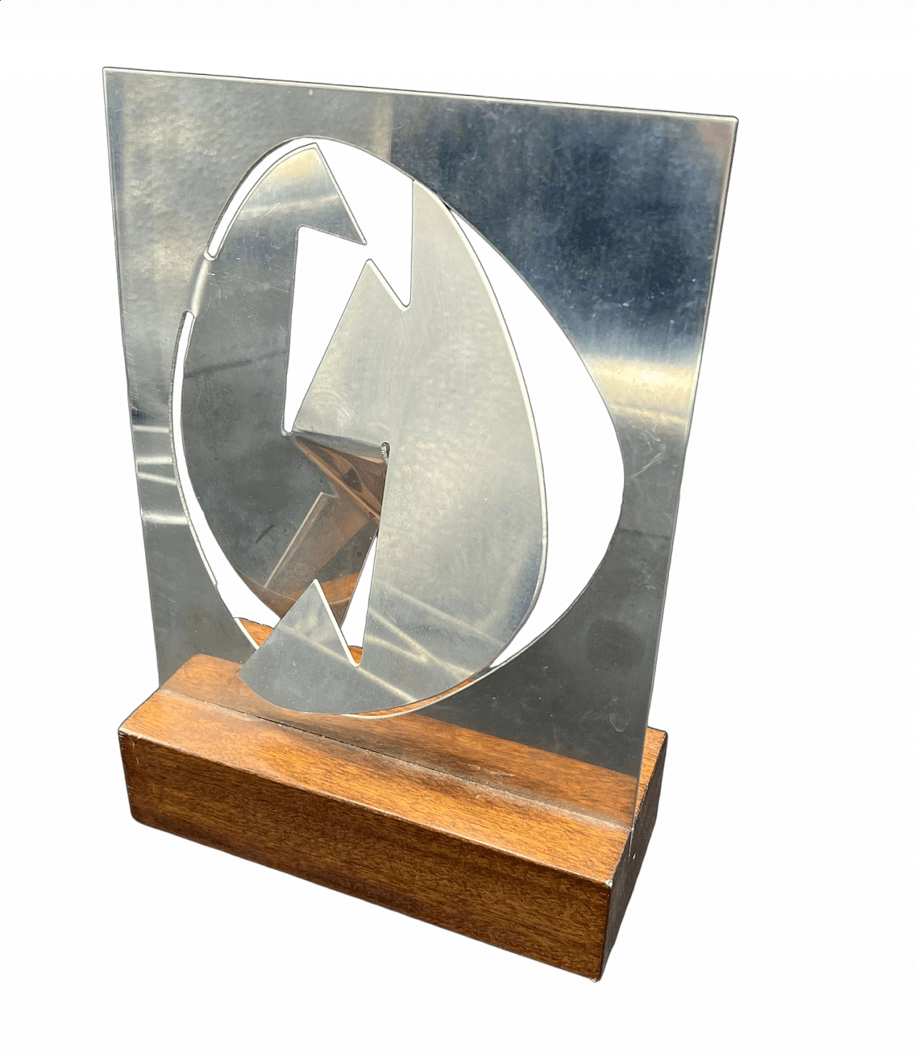 Angelo Bozzola, Sviluppo di Forma Concreta, scultura in acciaio 6