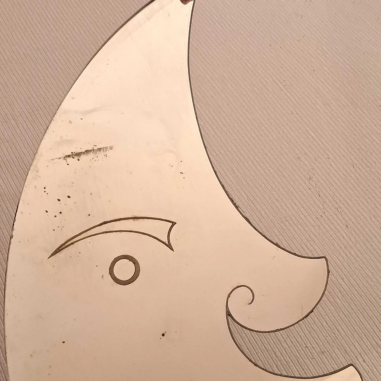 Specchio da parete rotondo con mezzaluna, anni '60 6