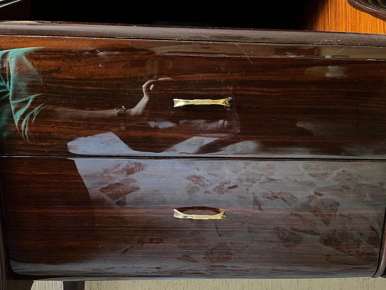 Wooden sideboard with bar cabinet in the style of Osvaldo Borsani, 1950s 4