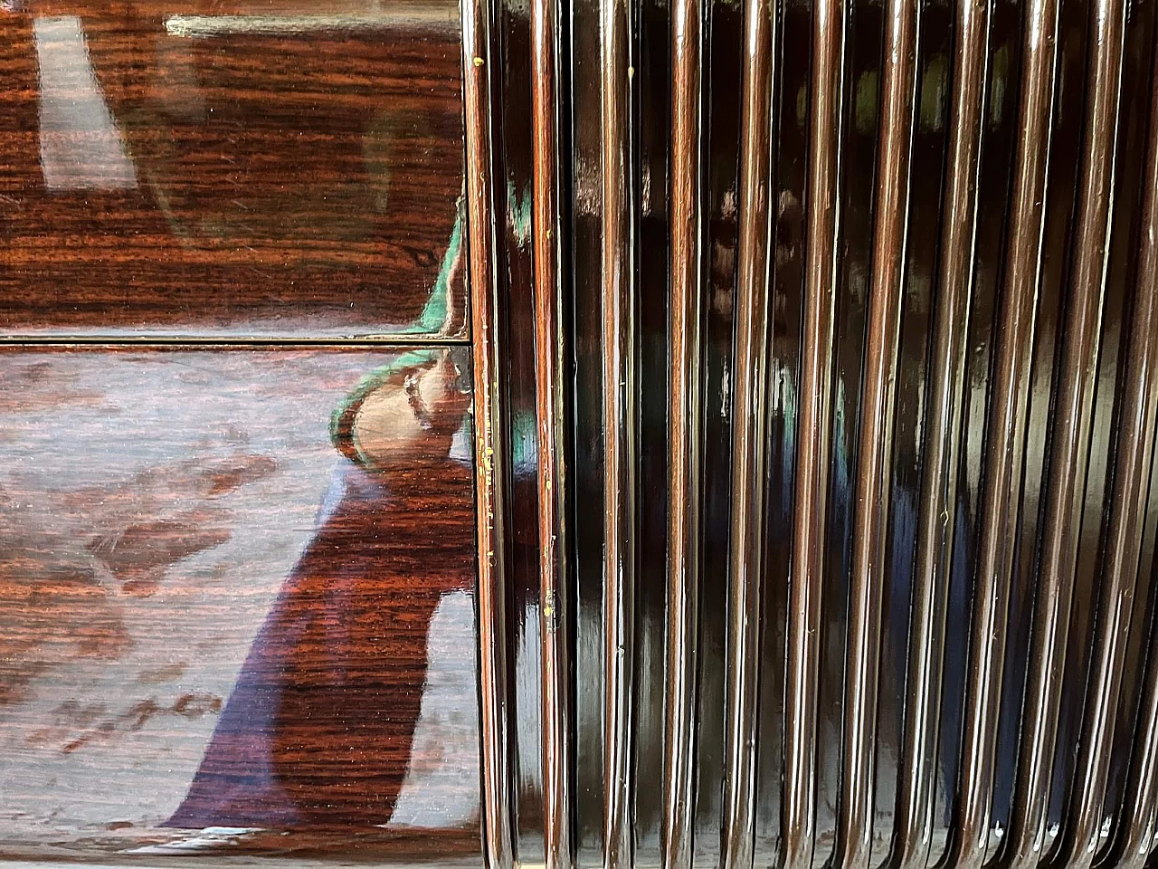 Wooden sideboard with bar cabinet in the style of Osvaldo Borsani, 1950s 5