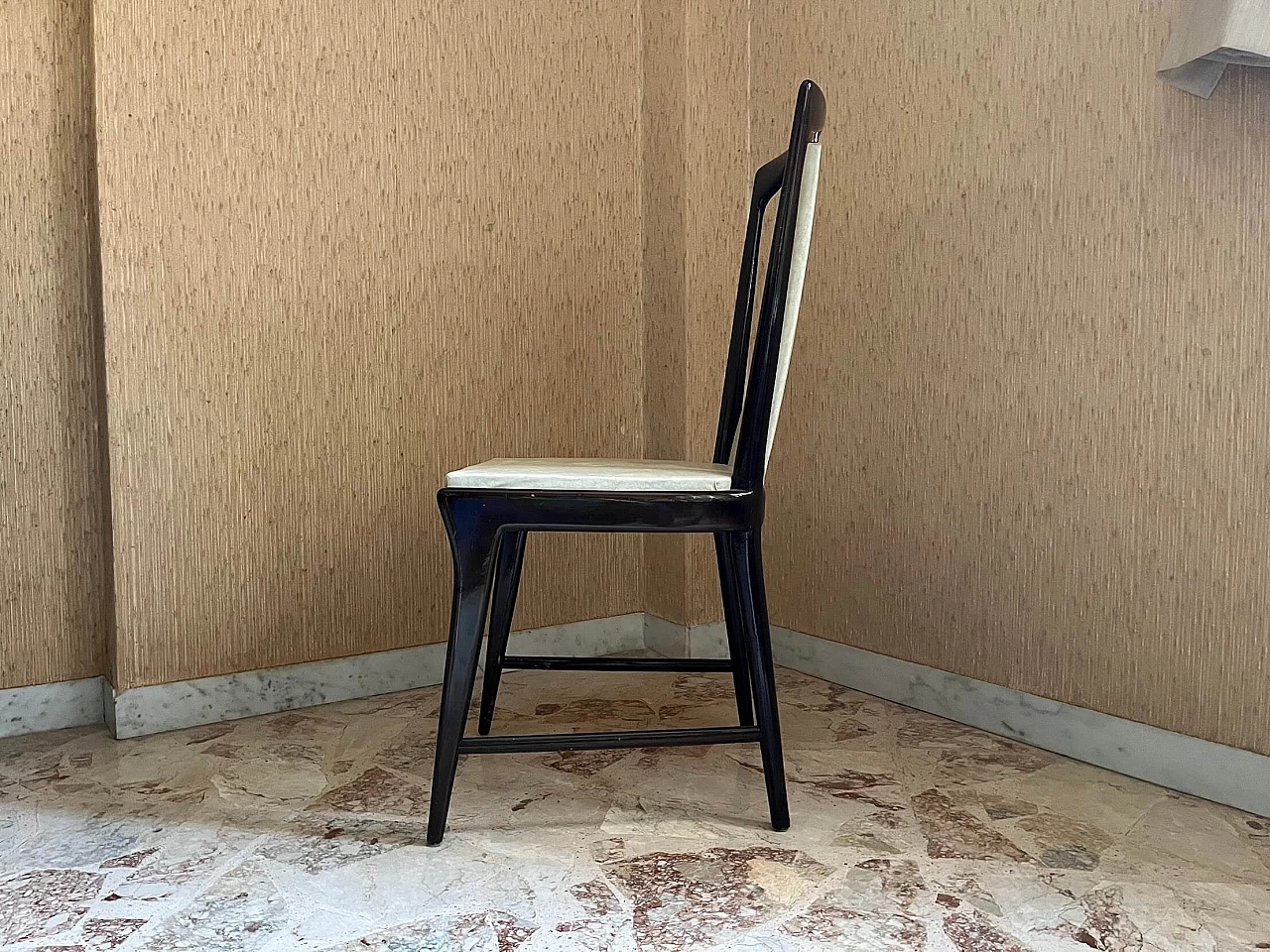 6 Sedie da pranzo in legno lucido attribuibili ad Osvaldo Borsani, anni '50 6