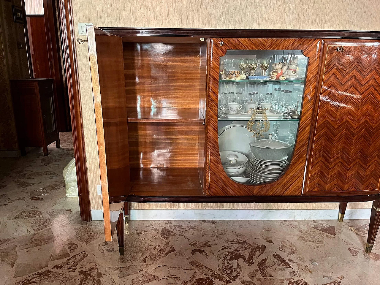 Credenza in legno con applicazioni in ottone nello stile di Paolo Buffa, anni '50 3