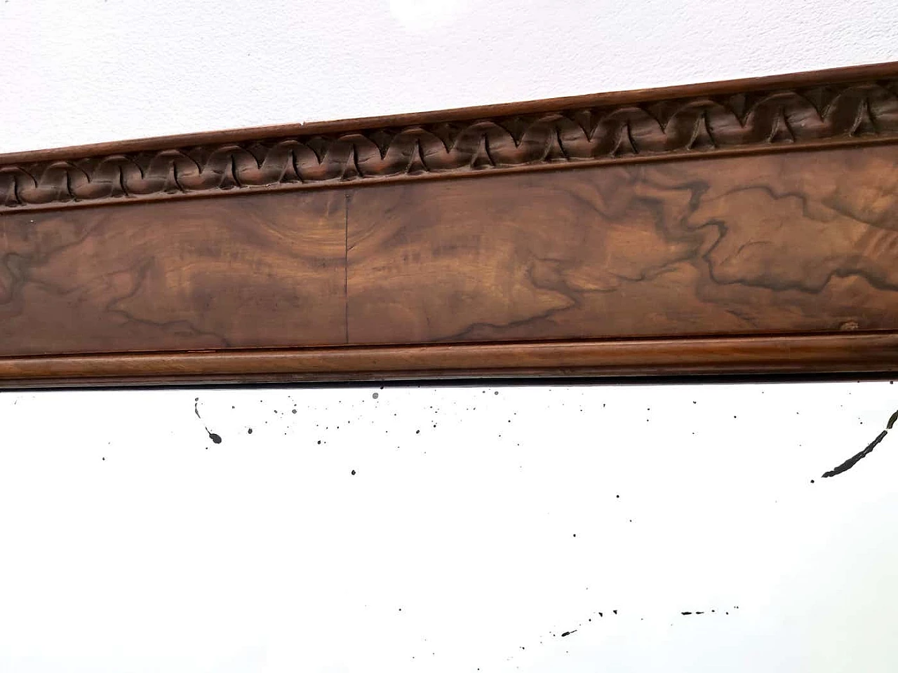 Specchio da parete con cornice in faggio e noce, anni '40 11