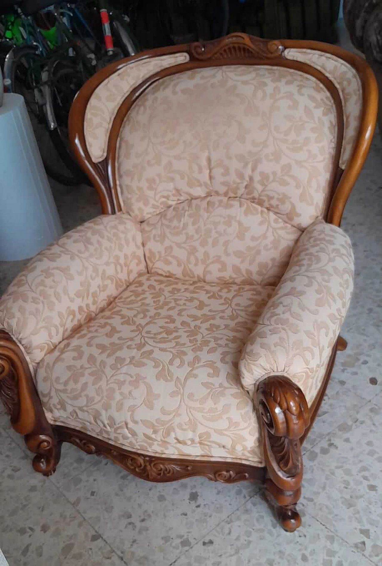 Wood and powder-pink damask fabric armchair, 1950s 8