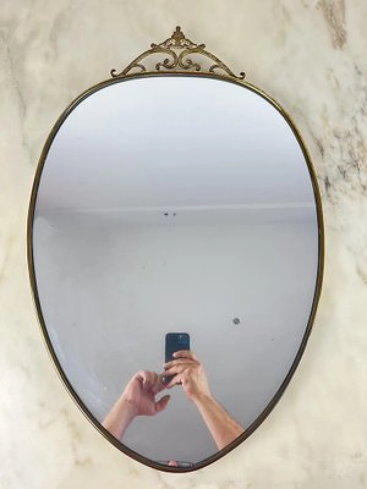 Specchio da parete con cornice in ottone, anni '60 6
